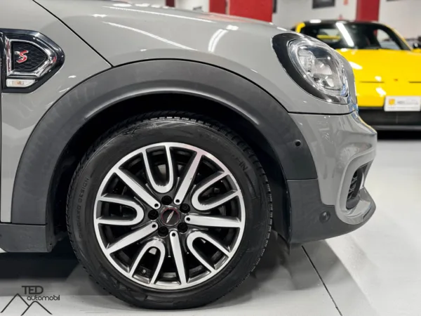 Mini Countryman SD 190cv Gris Nardo 04