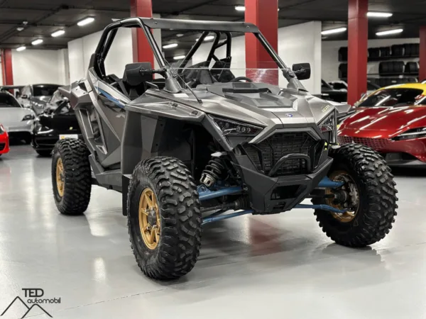 Polaris RZR PRO XP 1000 Gris 03