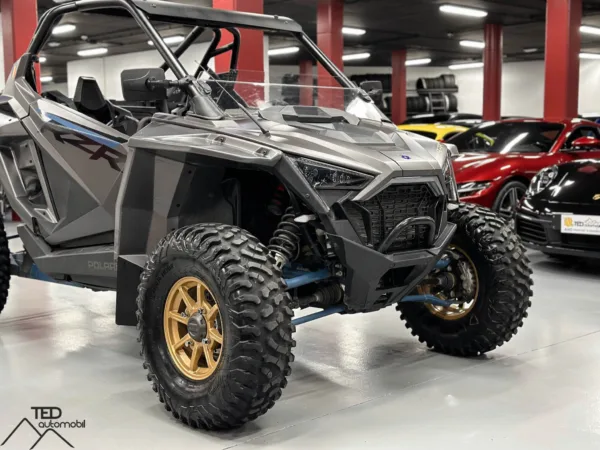 Polaris RZR PRO XP 1000 Gris 05