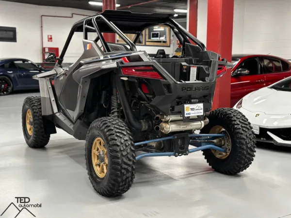 Polaris RZR PRO XP 1000 Gris 09