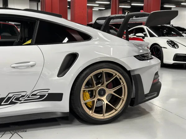 Porsche 911 992 GT3 RS Weissach 525cv Gris 11