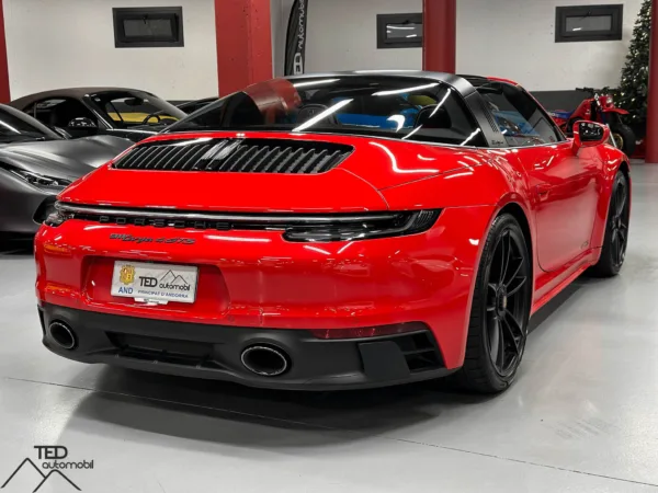 Porsche 911 992 Targa Carrera 4 GTS 480cv 06