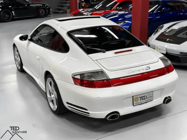 Porsche 911 996 Carrera 4 S 320cv 07