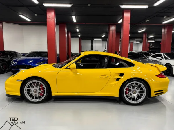 Porsche 911 997 Turbo PDK 500cv Groc 08