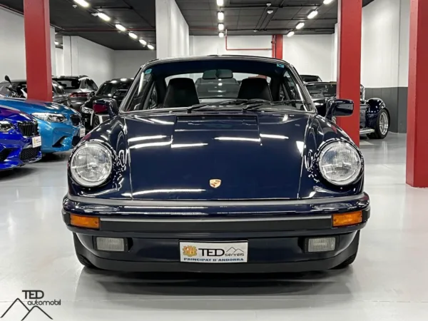 Porsche 911 Carrera 02