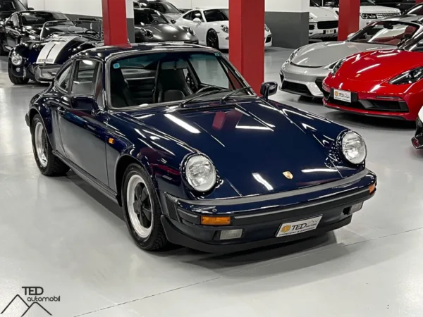 Porsche 911 Carrera 04