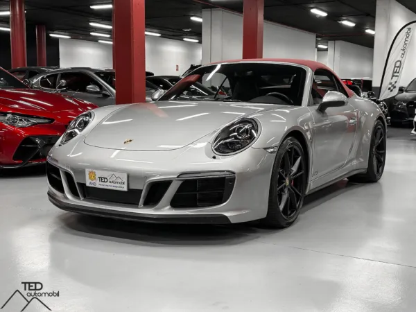 Porsche 911 Carrera 4 GTS 991 2 Cabriolet 450cv Gris Plata Principale