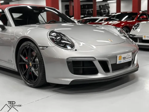 Porsche 911 Carrera 4 GTS 991 2 Cabriolet 450cv Gris Plata 05