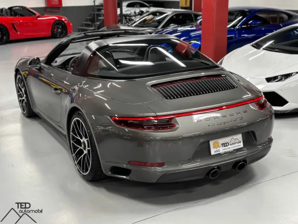 Porsche 911 Targa 4 GTS 450cv Ceramics 07