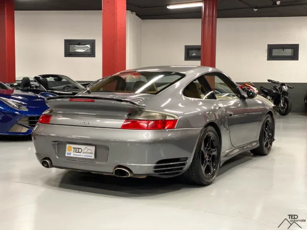 Porsche 911 Turbo 996 420cv 08