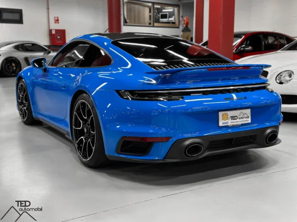 Porsche 911 Turbo S 992 650cv Semi Nou Blau 08