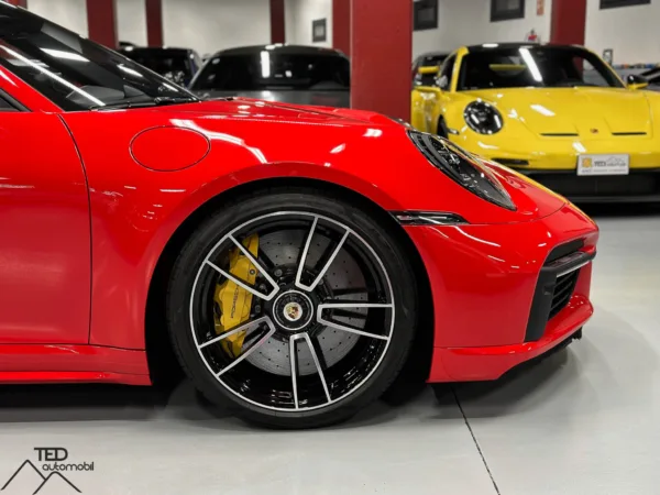 Porsche 911 Turbo S 992 650cv Semi Nou Cabriolet Vermell 05