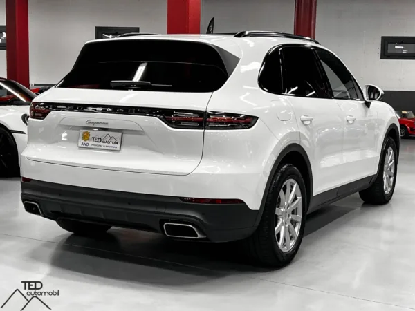 Porsche Cayenne 340cv 06