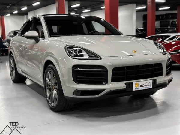 Porsche Cayenne E Hybrid 462cv Gris 03