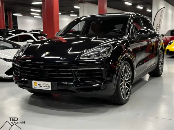 Porsche Cayenne S 440cv Model 2018 n01 Principale