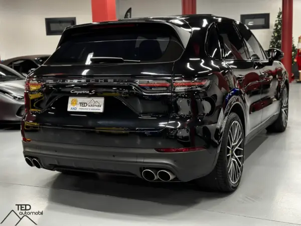 Porsche Cayenne S 440cv Model 2018 n01 07