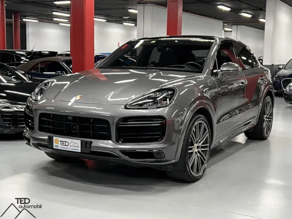 Porsche Cayenne Turbo Coupe 550cv Principale