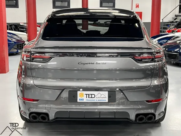 Porsche Cayenne Turbo Coupe 550cv 09