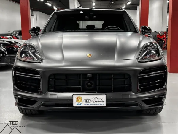 Porsche Cayenne Turbo S E Hybrid 680cv 02