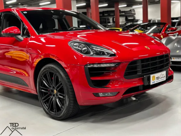 Porsche Macan GTS 360cv Vermell 05