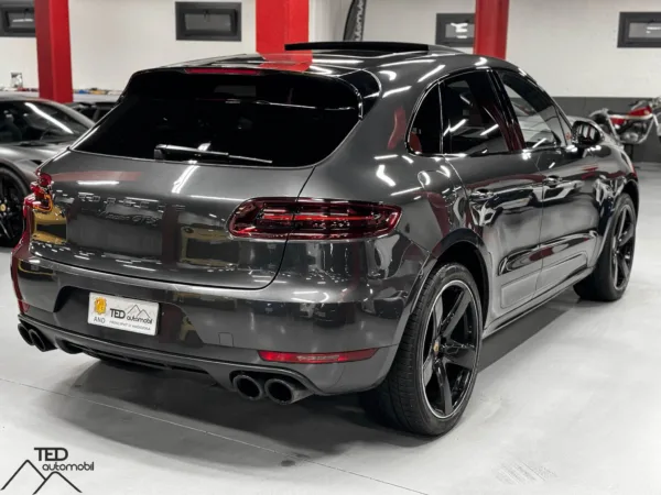 Porsche Macan GTS 360cv Gris 05