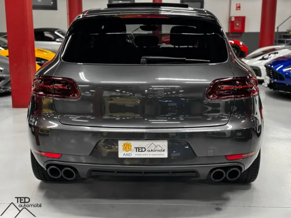 Porsche Macan GTS 360cv Gris 06