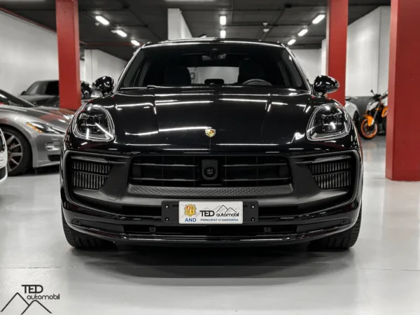 Porsche Macan GTS 440cv Negre n02 02