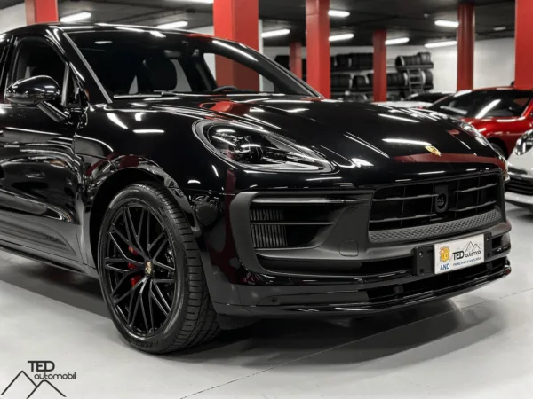 Porsche Macan GTS 440cv Negre n02 05