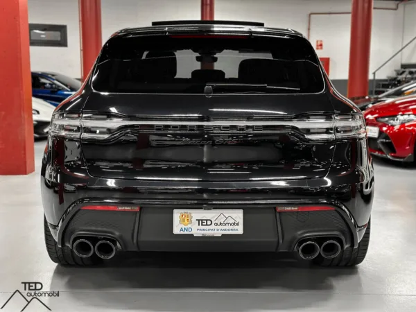 Porsche Macan GTS 440cv Negre n02 08