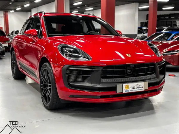 Porsche Macan GTS 440cv Vermell Model 2022 03