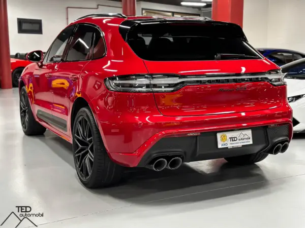 Porsche Macan GTS 440cv Vermell Model 2022 07