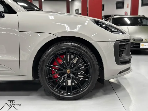 Porsche Macan GTS 440cv Gris n02 05