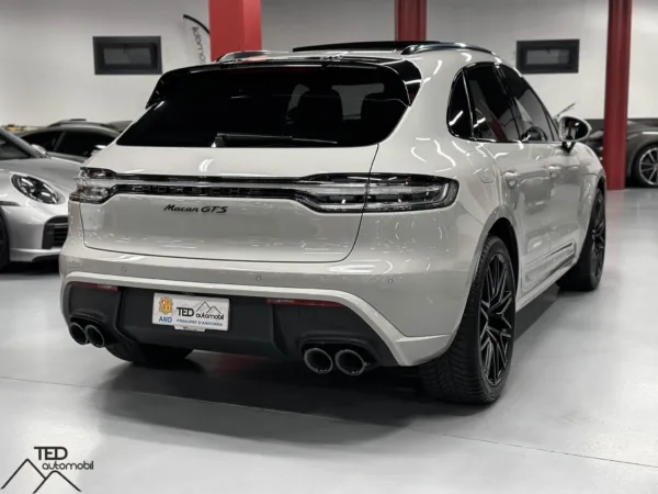 Porsche Macan GTS 440cv Gris n02 06