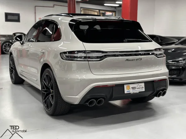 Porsche Macan GTS 440cv Gris n02 08