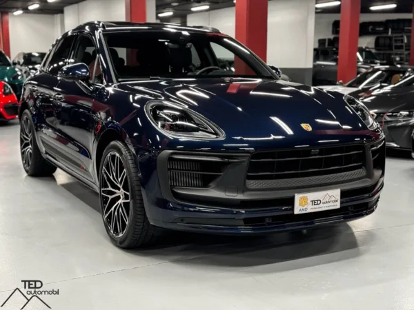 Porsche Macan GTS 440cv Blau 03