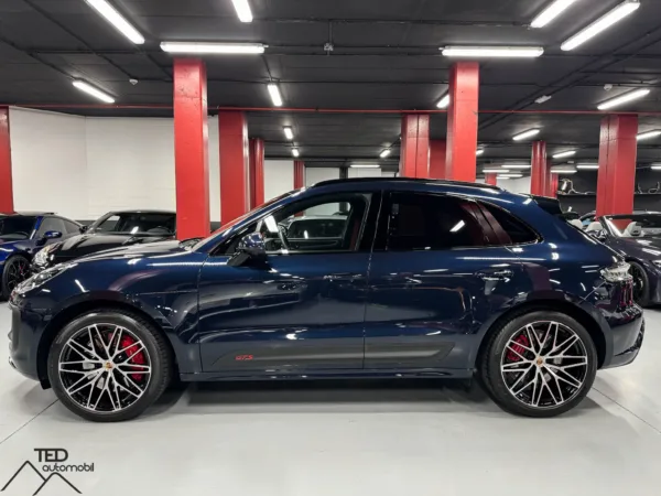 Porsche Macan GTS 440cv Blau 08