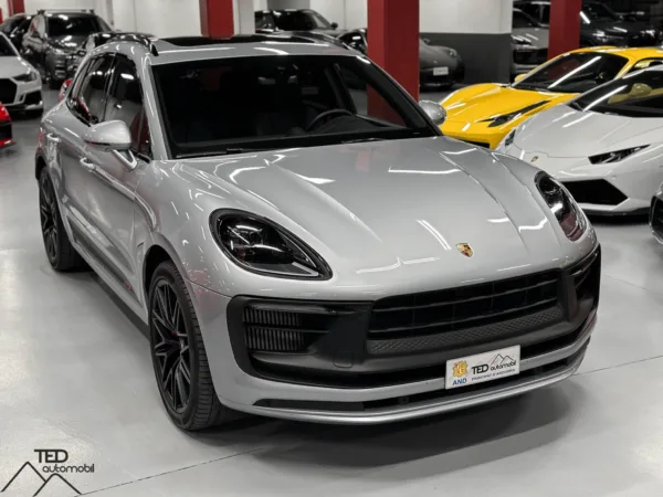 Porsche Macan GTS 440cv Model 2023 03