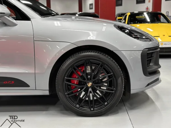 Porsche Macan GTS 440cv Model 2023 05