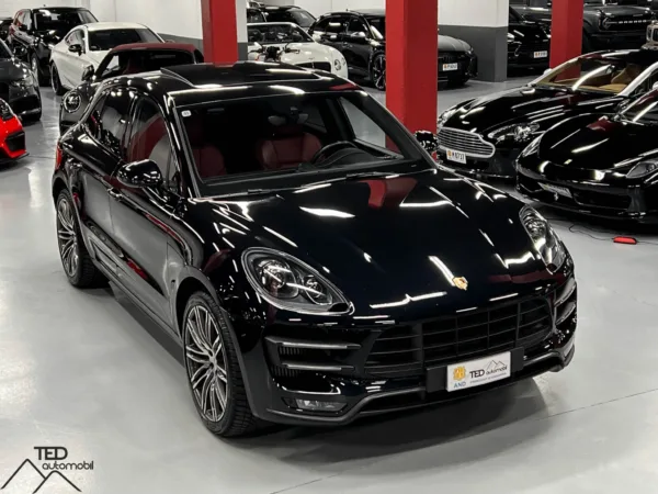 Porsche Macan Turbo 400cv PDK 03