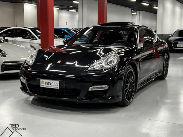 Porsche Panamera Turbo 500cv Principale