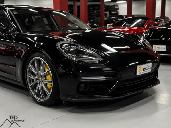 Porsche Panamera Turbo Sport Turismo 550cv n02 04