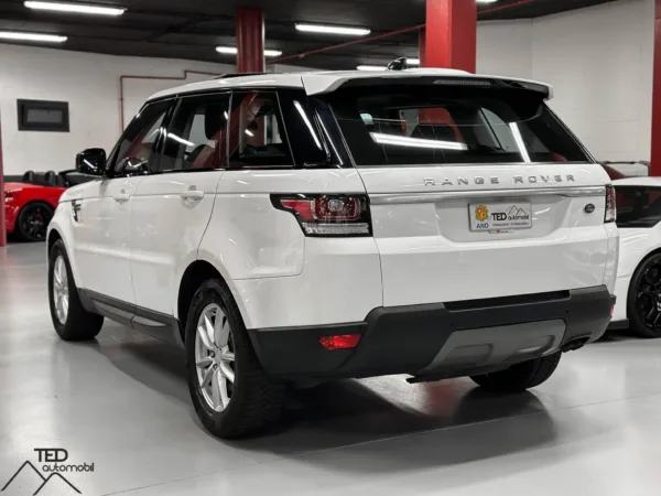 Land Rover Range Rover Sport SD4 240cv 09