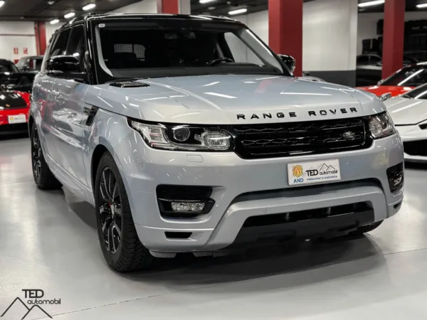 Land Rover Range Rover Sport SDV6 306cv Blau 03