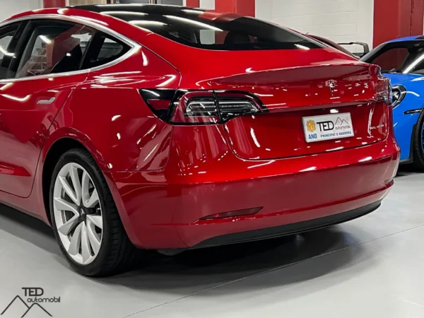 Tesla Model 3 Long Range 441cv 10