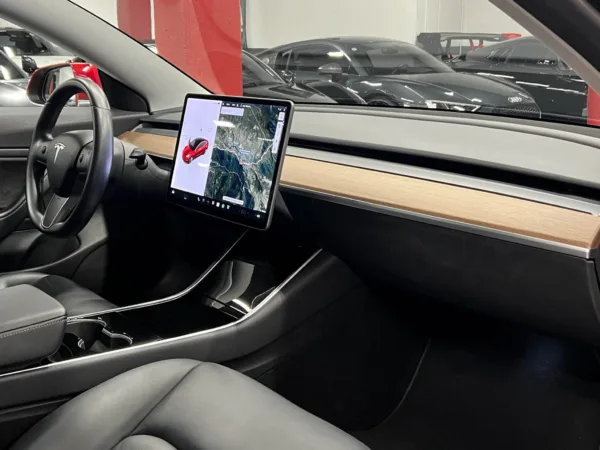 Tesla Model 3 Long Range 441cv 15