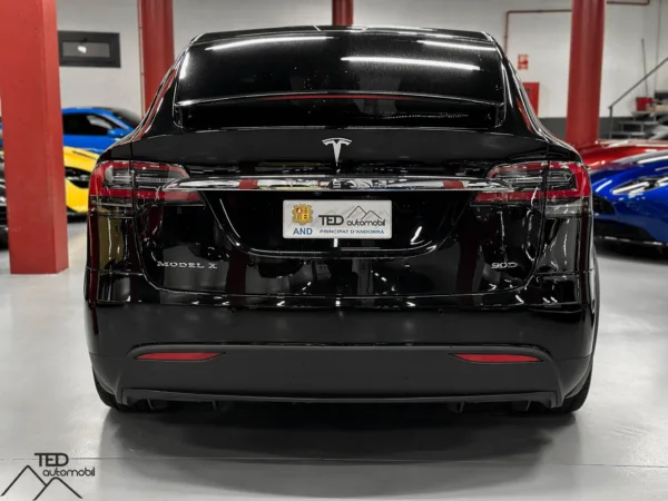 Tesla Model X 90 D 4x4 422cv 08