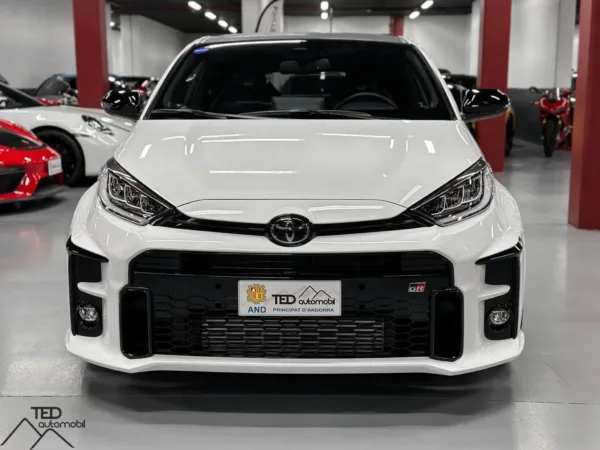 Toyota Yaris GR Circuit pack 261cv 02