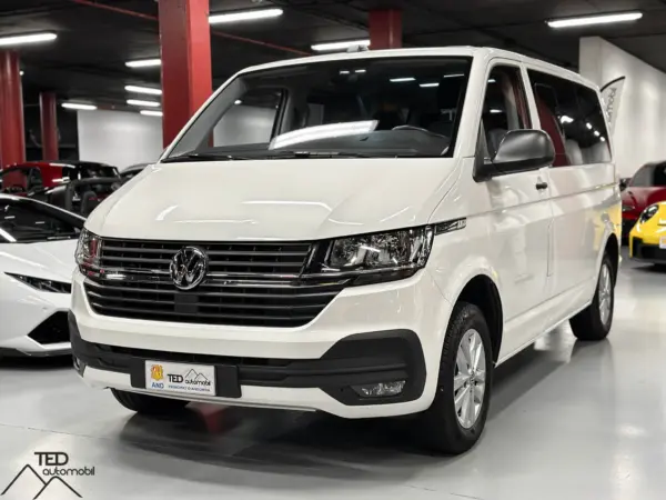 Volkswagen T6 Caravelle 150cv 4x4 DSG NOVA Principale