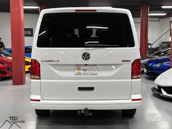 Volkswagen T6 Caravelle 150cv 4x4 DSG NOVA 08