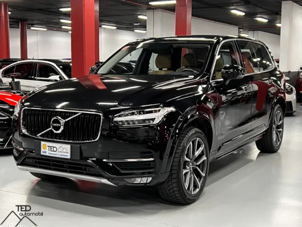 Volvo XC90 D5 AWD 225cv Principale